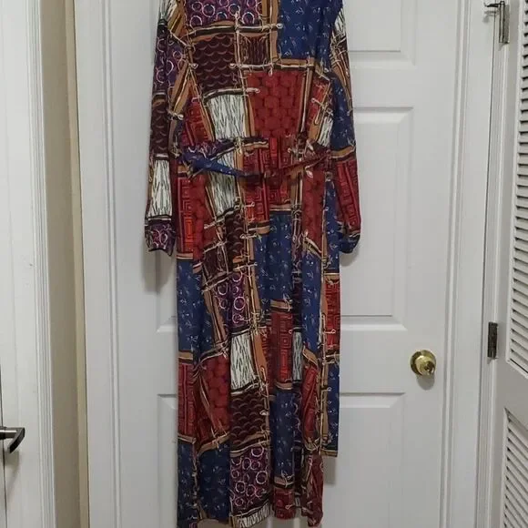 Shein multi color long sleeve dress - Picture 3 of 9